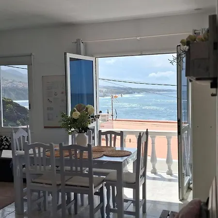 Oceanic House בית נופש